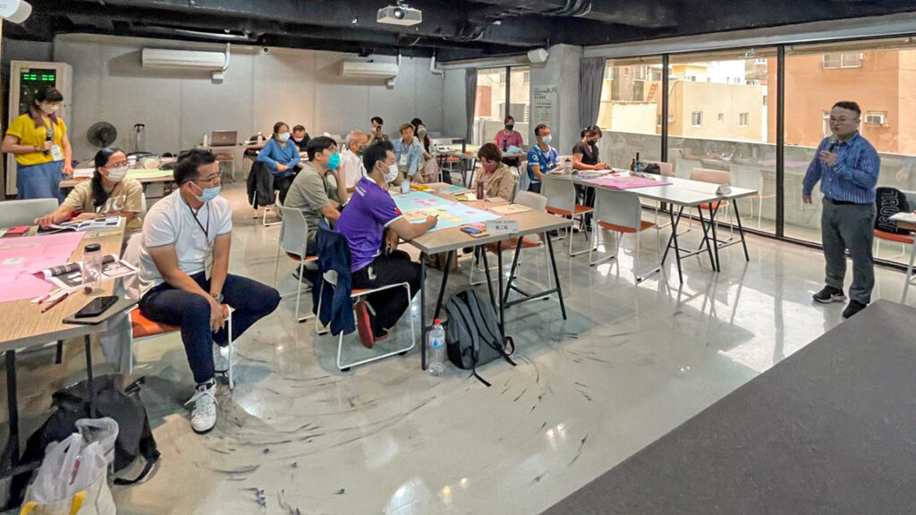 品牌大叔Jayden鄭傑騰，講述社會企業專案經理培訓課程